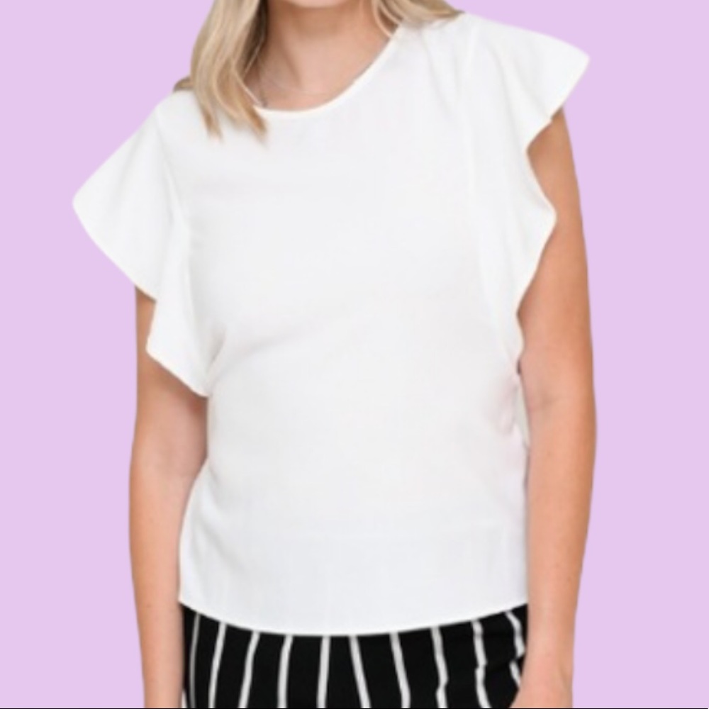❌DONATED❌White Fluttering Short Sleeve Waist Tie Top - Picture 2 of 10